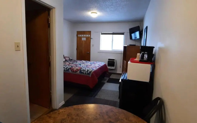 The Place Motel Bar And Grill