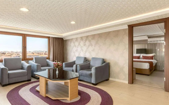 Ramada By Wyndham Usak