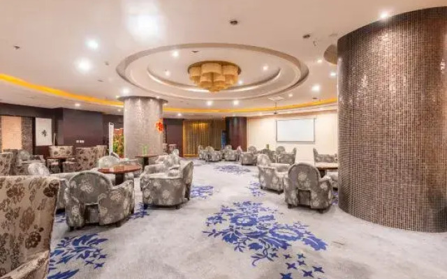 East River International Hotel