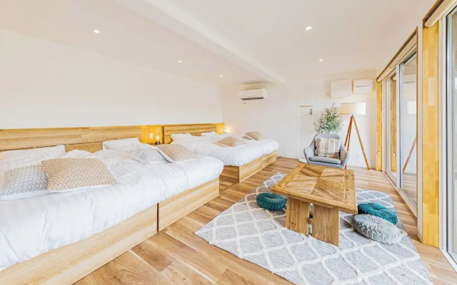 AWAUMI Fujikawaguchiko Resort