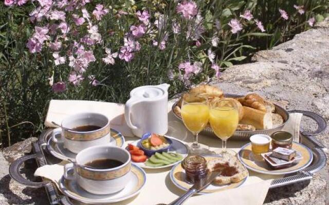 Hôtel au Pont de Raffiny