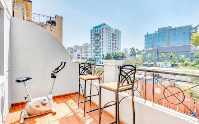 Fabhotel Corporate Residency