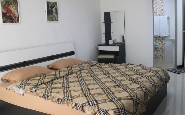 M Plus 2 Apartments