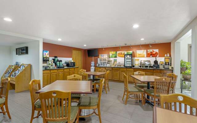 Quality Inn & Suites Lincoln South