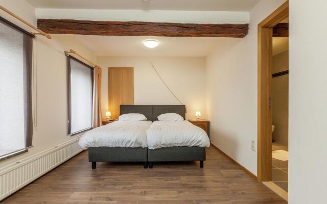 Luxurious Holiday Home in Glabbeek with Garden