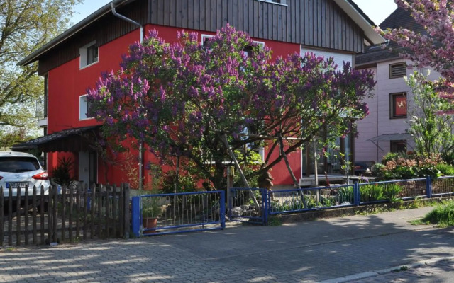 Punkrock Harbour Pension Bähr