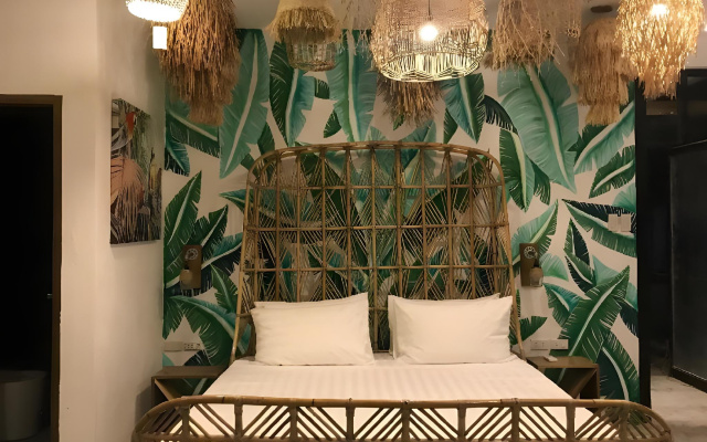 Suites by Eco Hotels