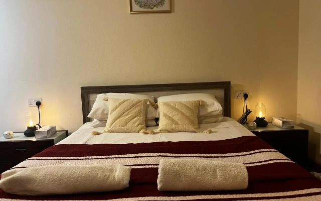 Xanthis Hostel Nicosia City Centre