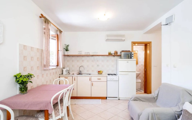 Apartments Lion - Sea House 1