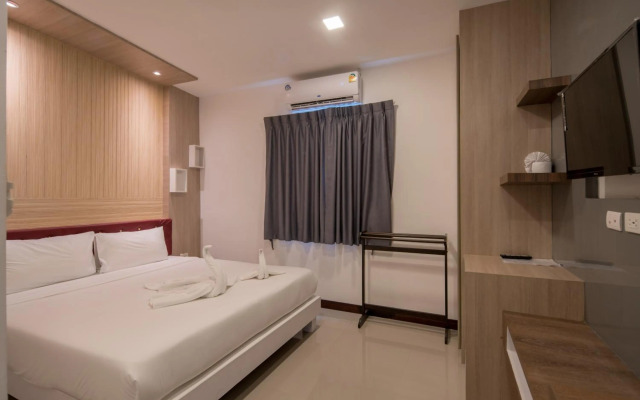 Baan Thai Beach Side Residence