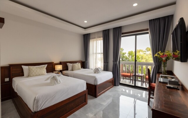 Blanc Smith Hotel