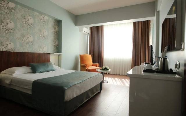 Hotel Buyuk Saruhan