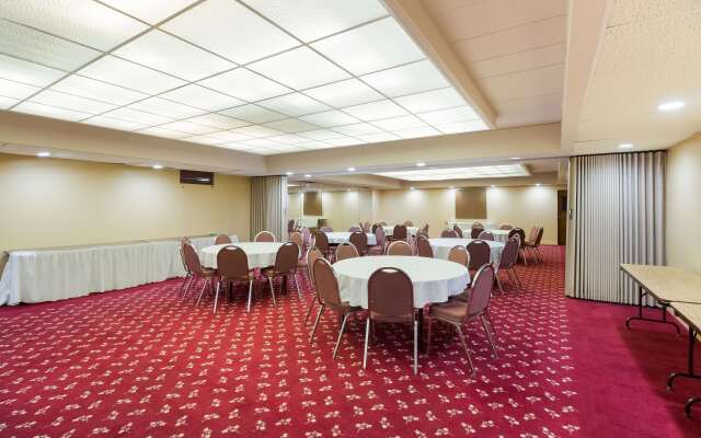 Best Western Braddock Inn