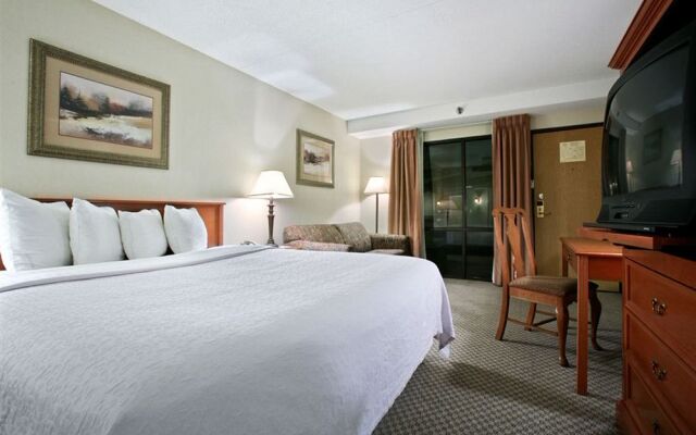 Salina Ambassador Hotel and Conference Center