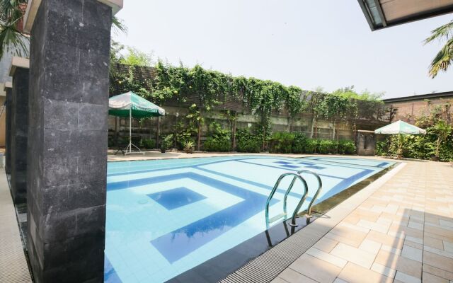 Airy Cikarang Jababeka Niaga Raya Blok CC 2 Bekasi