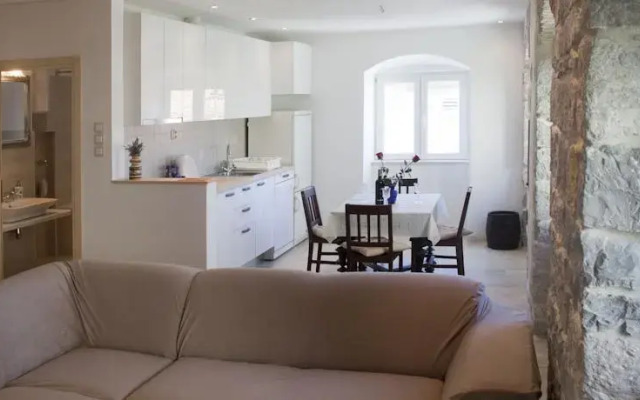 Stoneark Apartments