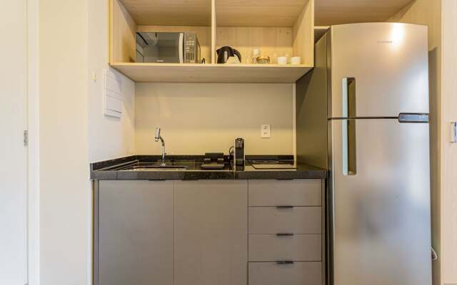 Charlie Sabiá Moema Essential