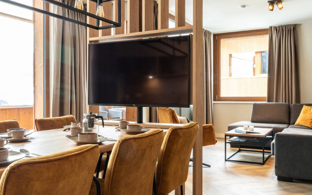 Stylish apartment with sauna, ski area at 600 m