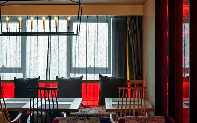 Harbin 22 Degrees Celsius Boutique Hotel