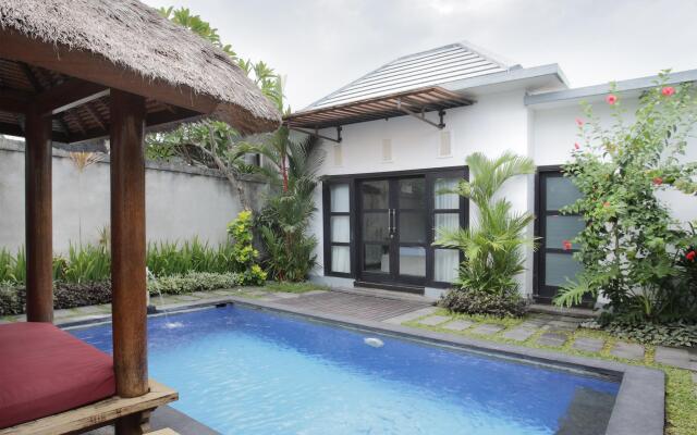 La Villais Kamojang Hotel Seminyak