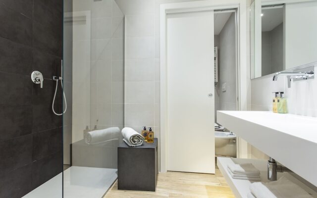 Erïk Langer S.Sofia Suites