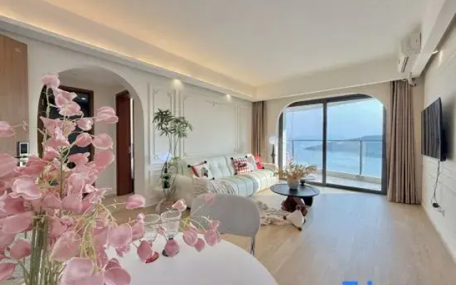 Relais Boutique Apartment (Huizhou Huarun Xiaojingwan)