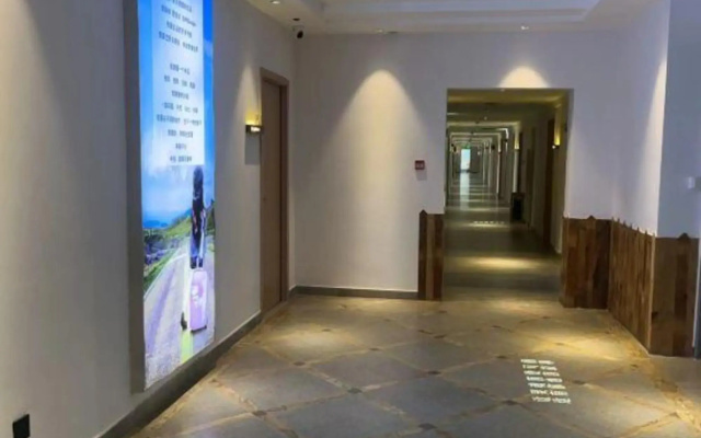 Deqing Shuiyue Qinghua Hotel (Branch 4)