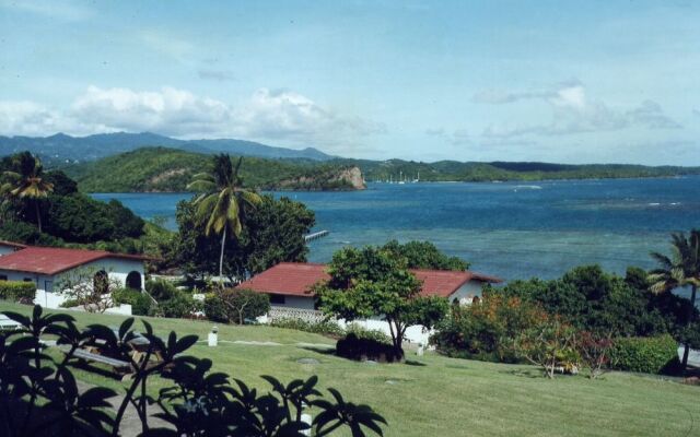 Coral Cove Cottages and Apartments — фото 5