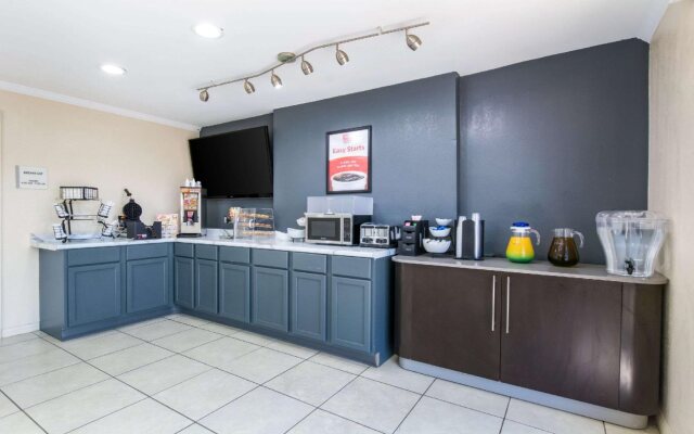 Quality Inn & Suites Columbus West