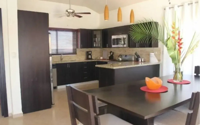 Villa With Jacuzzi, TVs in all Bedrooms