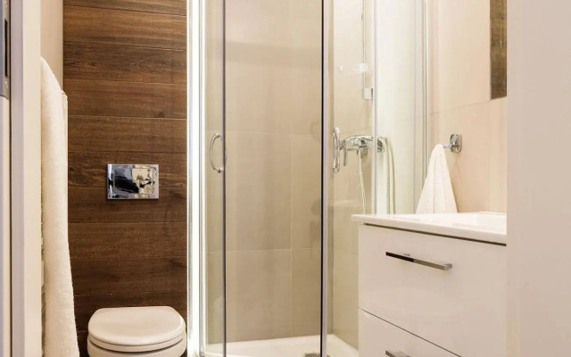 Platinia Apartments