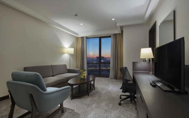 Doubletree by Hilton Istanbul Umraniye