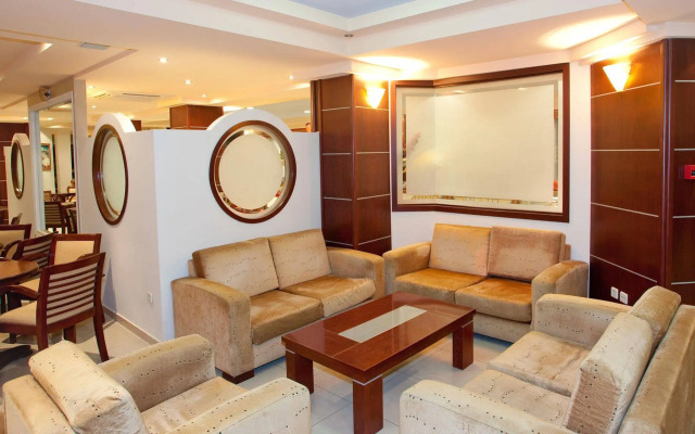 Poseidonia Hotel Apartments