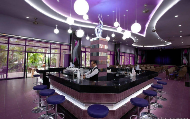 Hotel Riu Caribe - All Inclusive