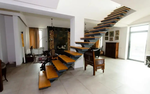 Stunning Villa Private Pool Near Yerevan Centre