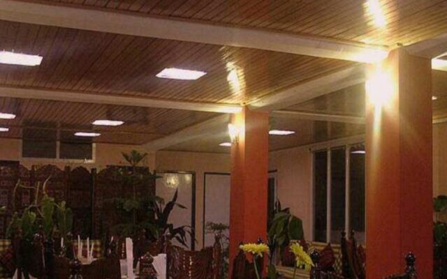 Mount Conifer Suites & Spa