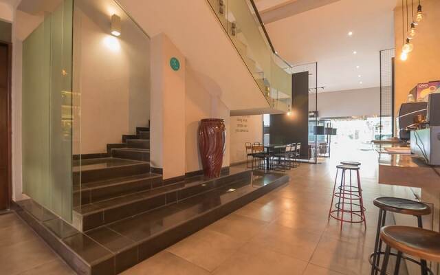 Hotel Nyland Cipaganti by RedDoorz