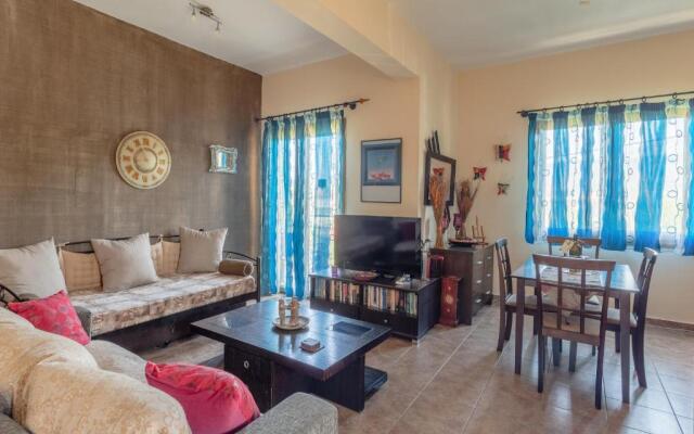 Cosy apartment in Stoupa