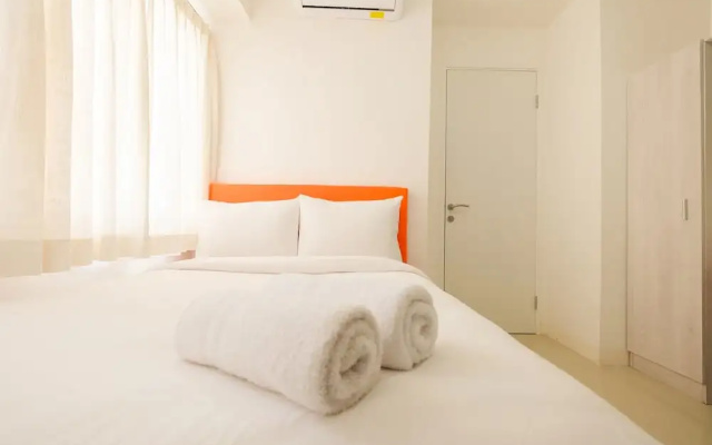 Brand New and Minimalist Bassura City Apartment near Bassura Mall – Guest Rooms – Jakarta