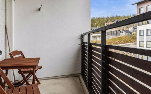 Nordic chalet 9408