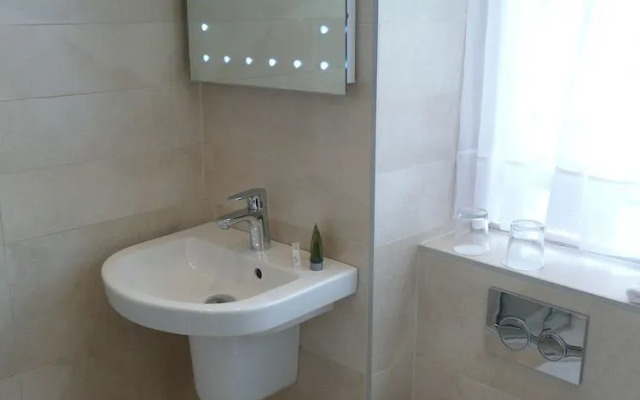 Rosemount Guest House