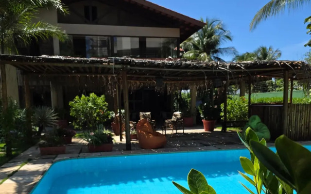 Kite And Dreaming Hotel