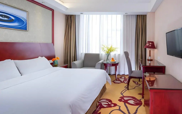 Vienna Hotel Shenzhen Bao'an Chuangye Road