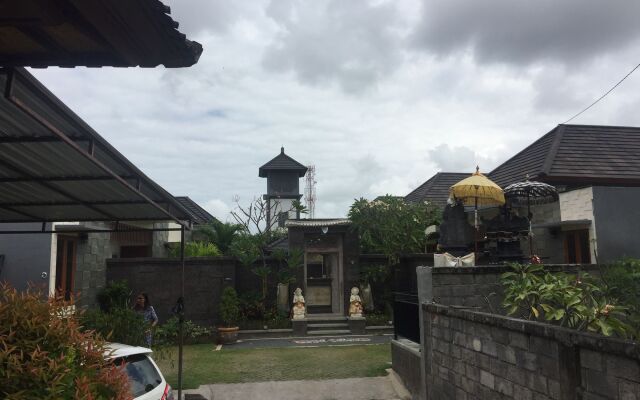 Kubu Daton Homestay