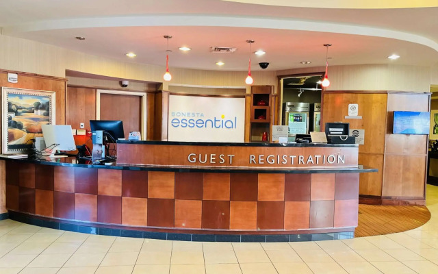 Sonesta Essential Junction City