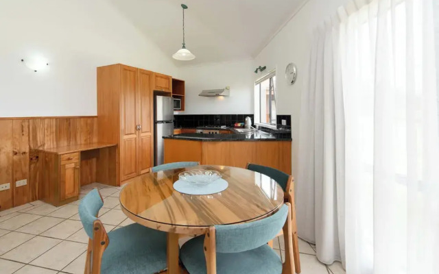 Ocean Breeze Cottages