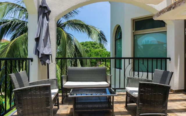 Paseo Del Sol Surf B 301 3 Bedroom Condo by RedAwning