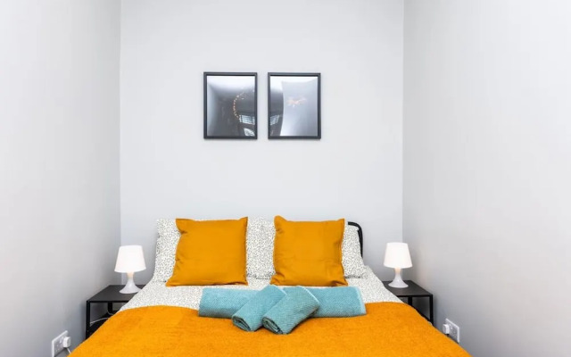 1 Bedroom Apartment-free Parking