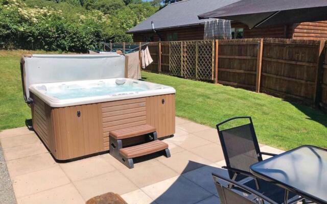 Heartsease Lodges