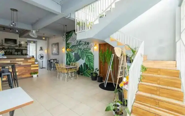 RedDoorz Plus near Malang Airport